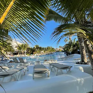  Apartment In The Golden Mile Tenerife Spain